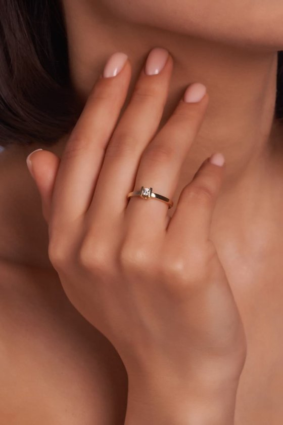 ring model KE00236 Y.jpg